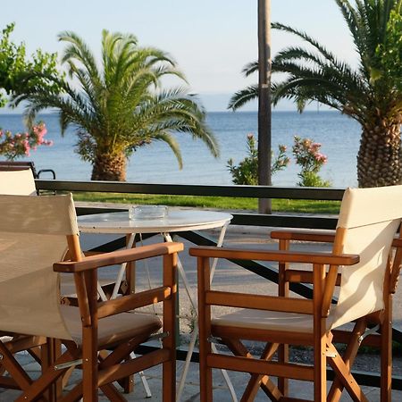 Lappas Rooms Ровиес Экстерьер фото
