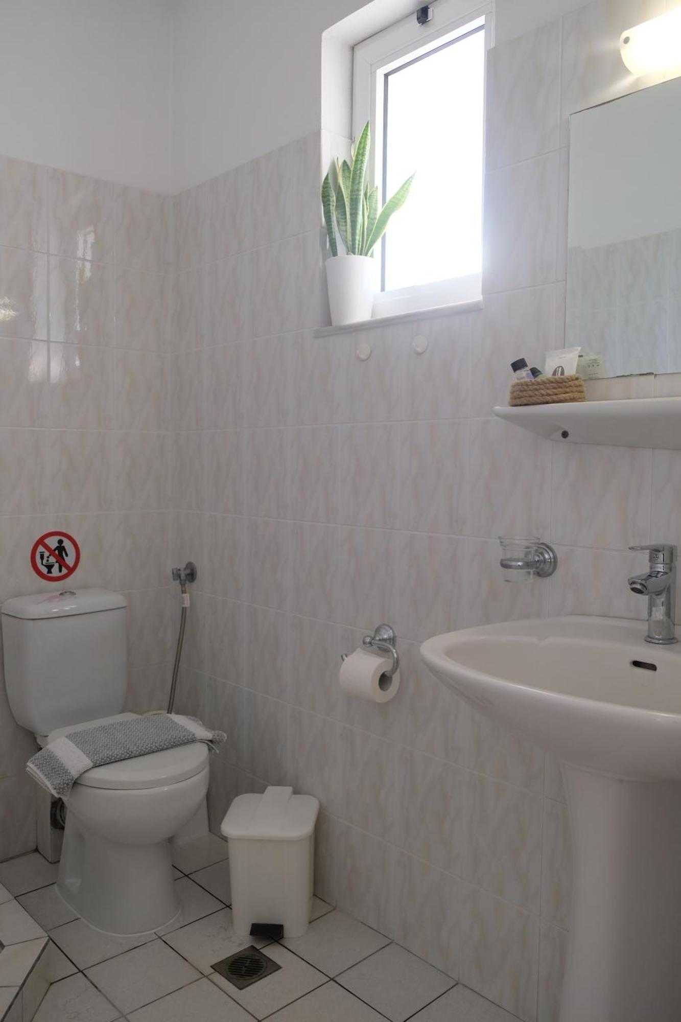 Lappas Rooms Ровиес Экстерьер фото