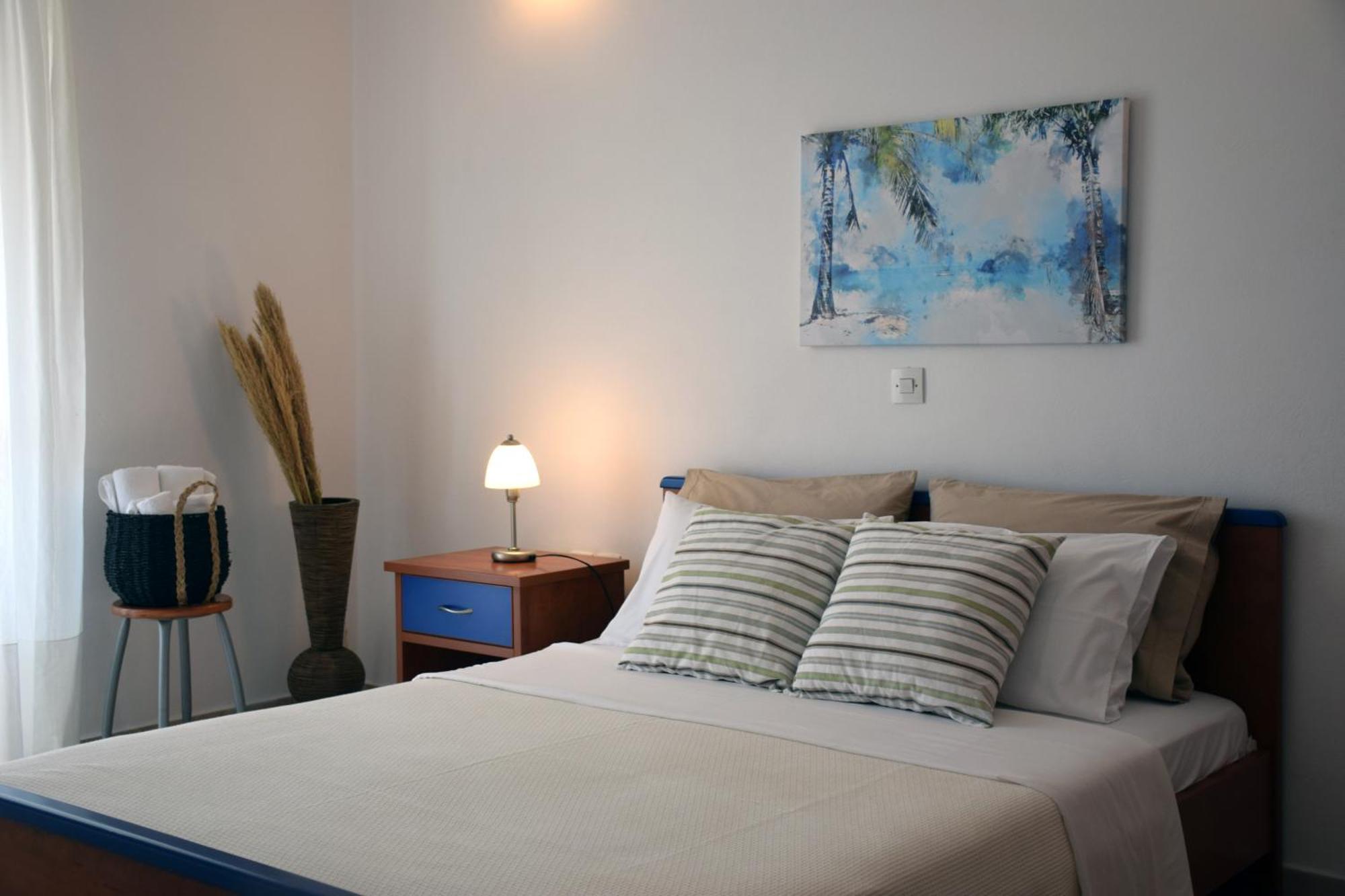 Lappas Rooms Ровиес Экстерьер фото