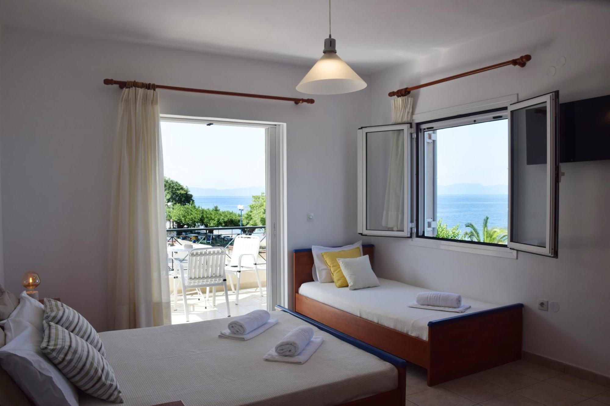 Lappas Rooms Ровиес Экстерьер фото
