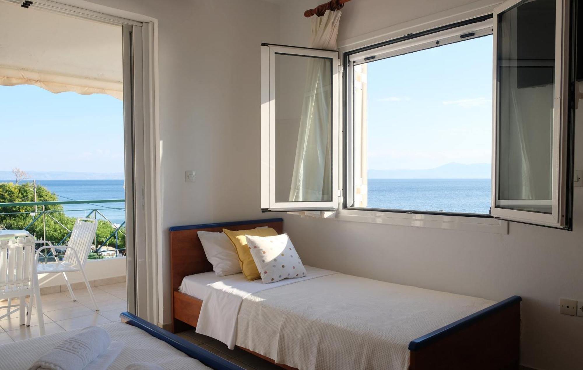 Lappas Rooms Ровиес Экстерьер фото