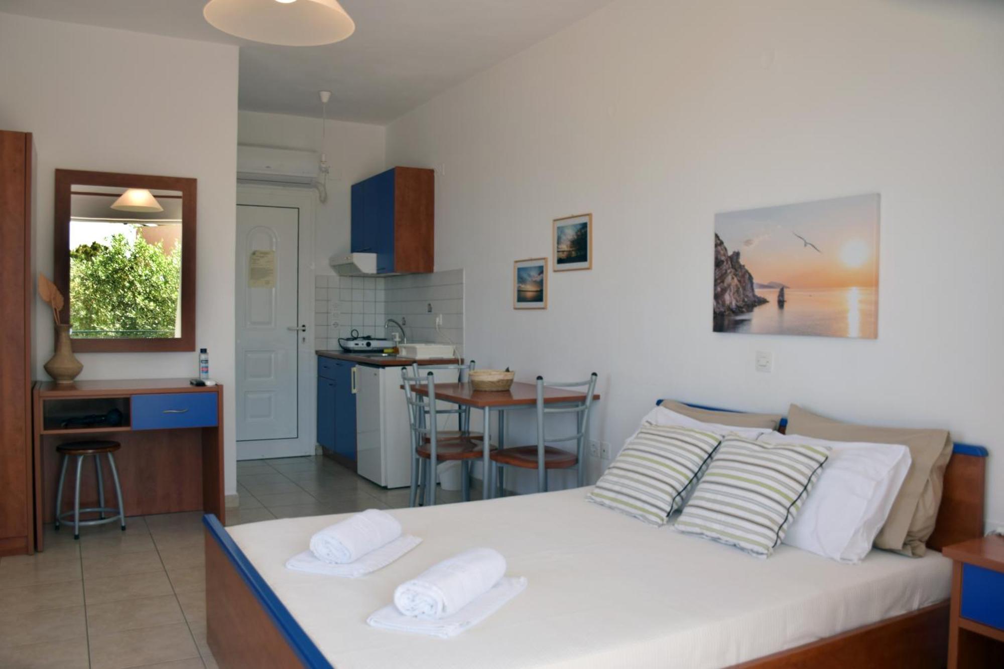 Lappas Rooms Ровиес Экстерьер фото
